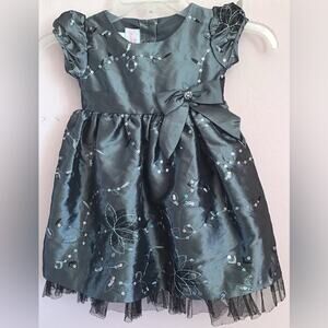 La princess pewter sequin dress size 18 months